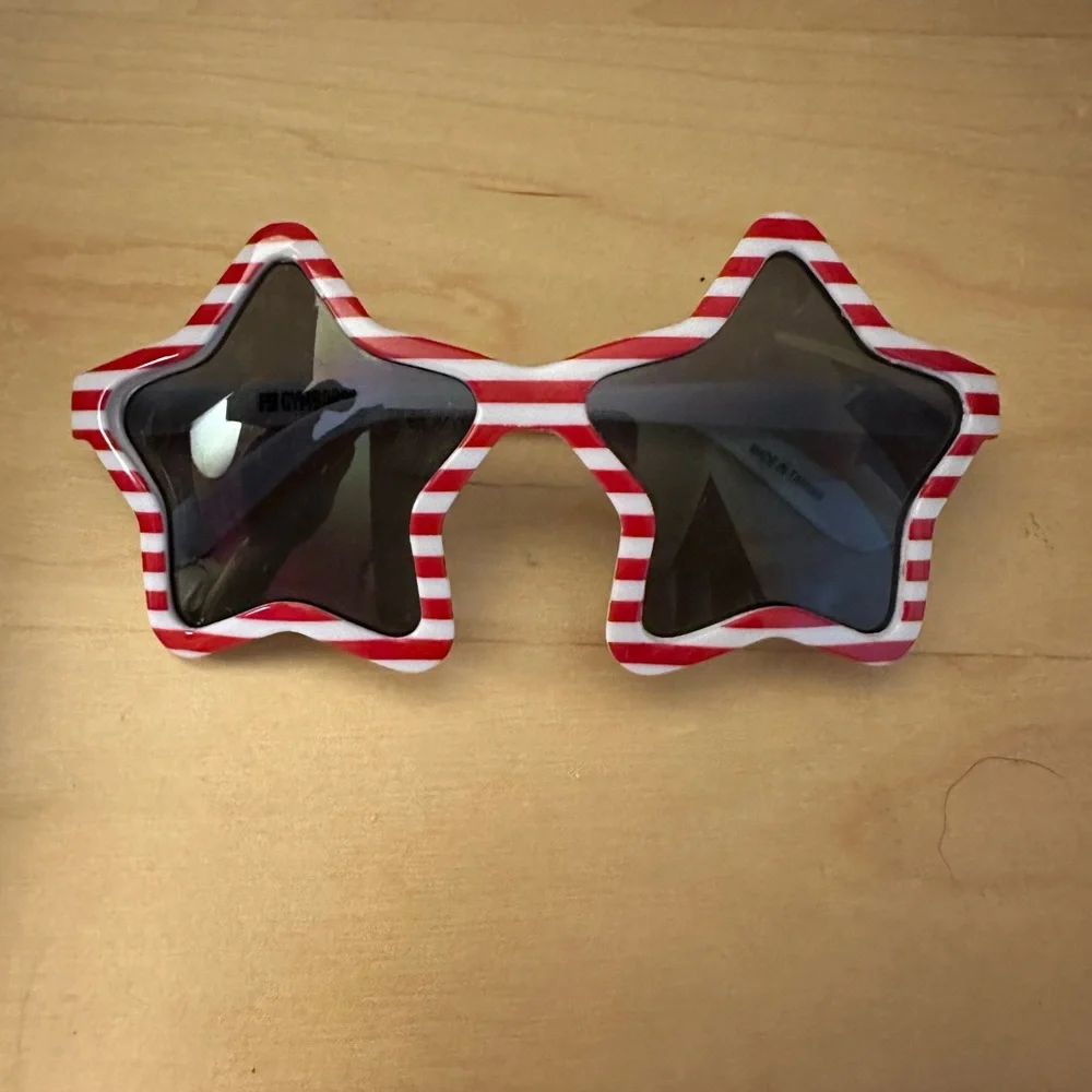 Gymboree star shaped sunglasses